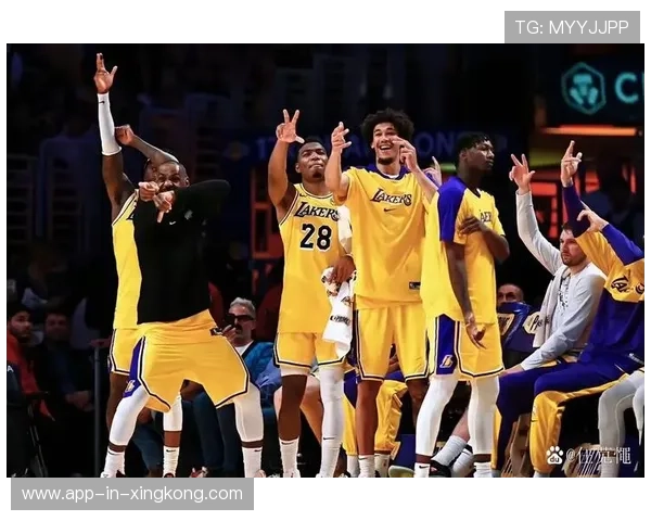 湖人击败开拓者火箭战胜独行侠快船惜败西部排名新鲜出炉 湖人击败开拓者火箭战胜独行侠快船惜败西部排名新鲜出炉