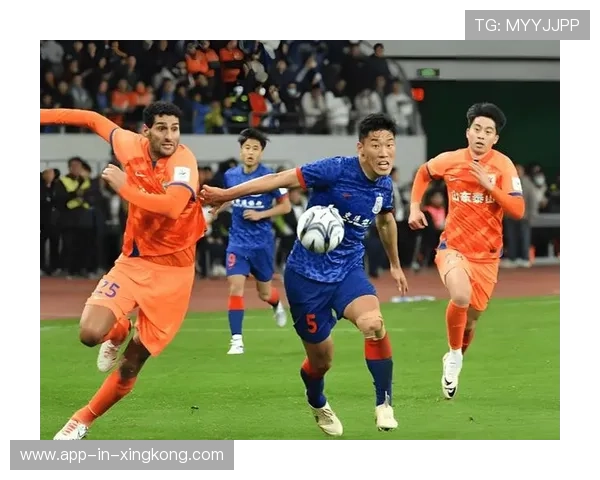 蓝色风暴中的黯然一击:申花客场不敌柔佛,前路挑战几何? 蓝色风暴中的黯然一击:申花客场不敌柔佛,前路挑战几何?