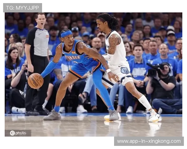 雷霆逆转灰熊10胜1负!卫冕冠军独走西部 雷霆逆转灰熊10胜1负!卫冕冠军独走西部