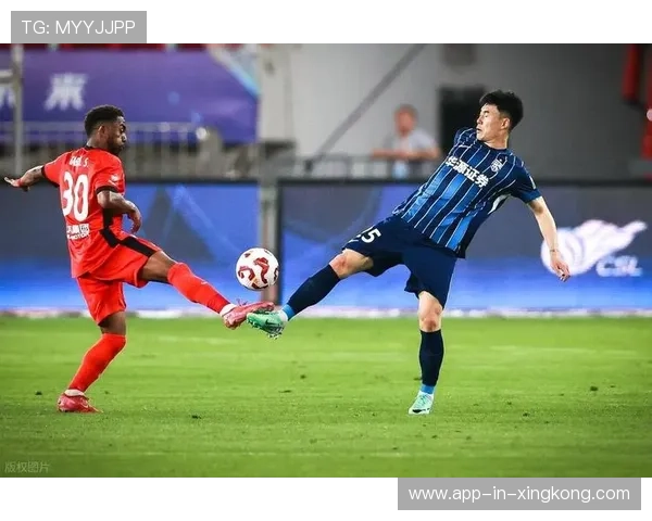 中超焦点战门前混战后补射破门点燃现场