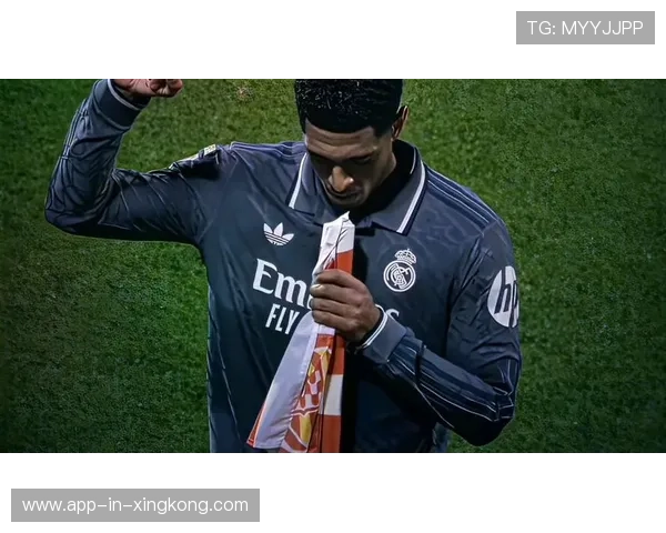 皇马多点开火全面压制，贝林厄姆低射偏出