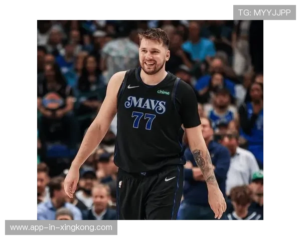 东契奇关键时刻外线命中，独行侠在第四节反超