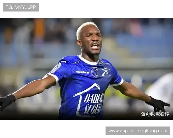 法兰克福拟重塑防守风格，教练组调整在即